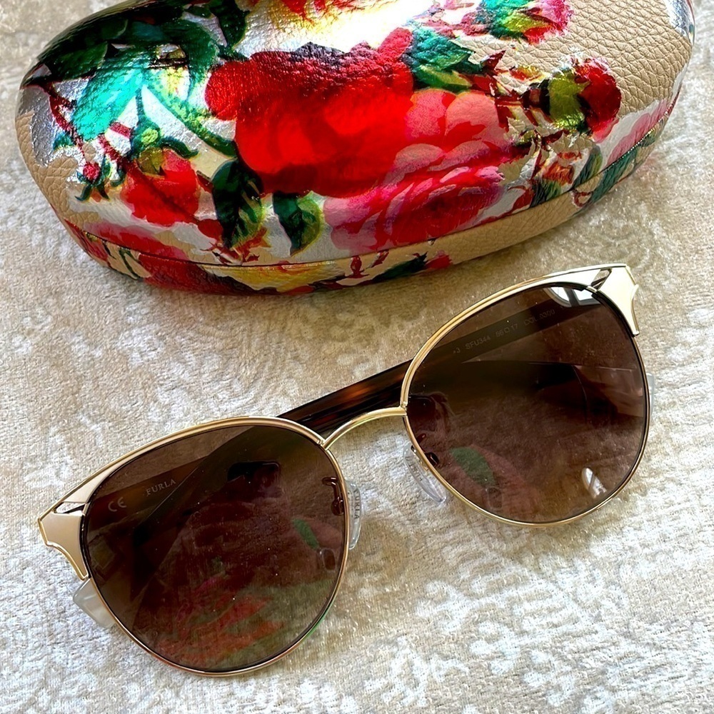 Brand New Furla Gold Tone Full Rim Round Cat Eye Sunglasses Tortoise Arms